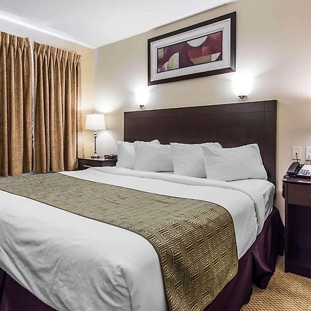 Quality Inn Монктон Экстерьер фото