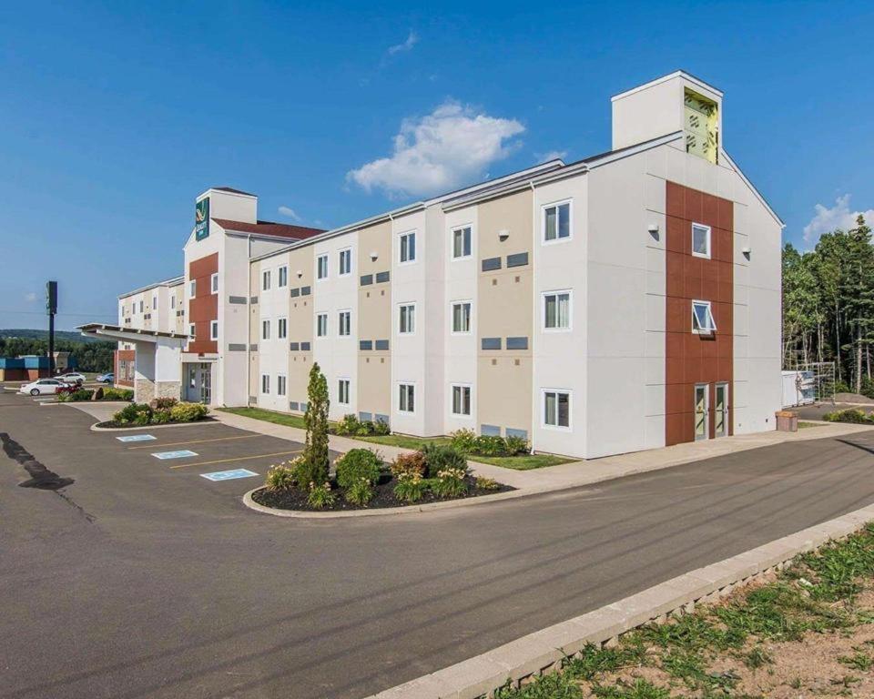 Quality Inn Монктон Экстерьер фото